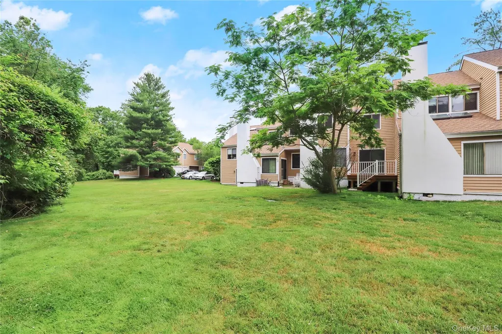 41 Rambling Brook Road Chappaqua NY 10514