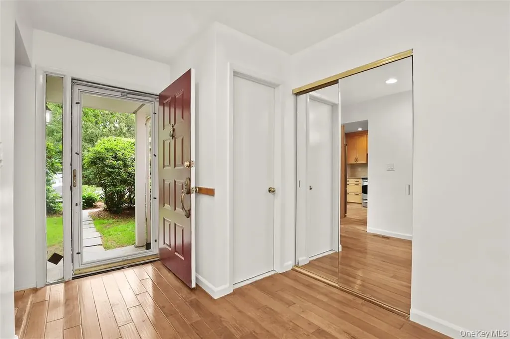 41 Rambling Brook Road Chappaqua NY 10514