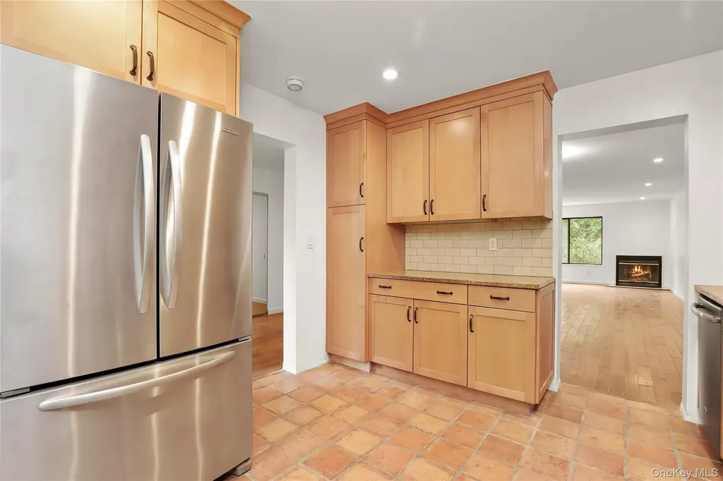 41 Rambling Brook Road Chappaqua NY 10514