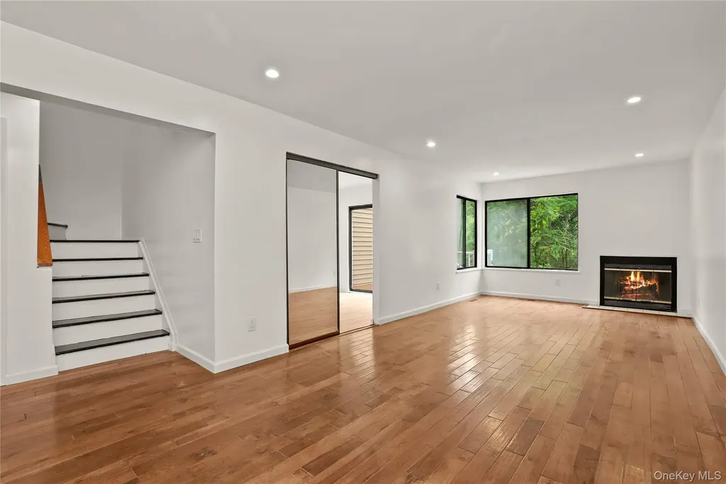 41 Rambling Brook Road Chappaqua NY 10514