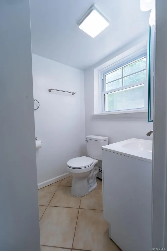5 Idlewild Drive Poughkeepsie NY 12601
