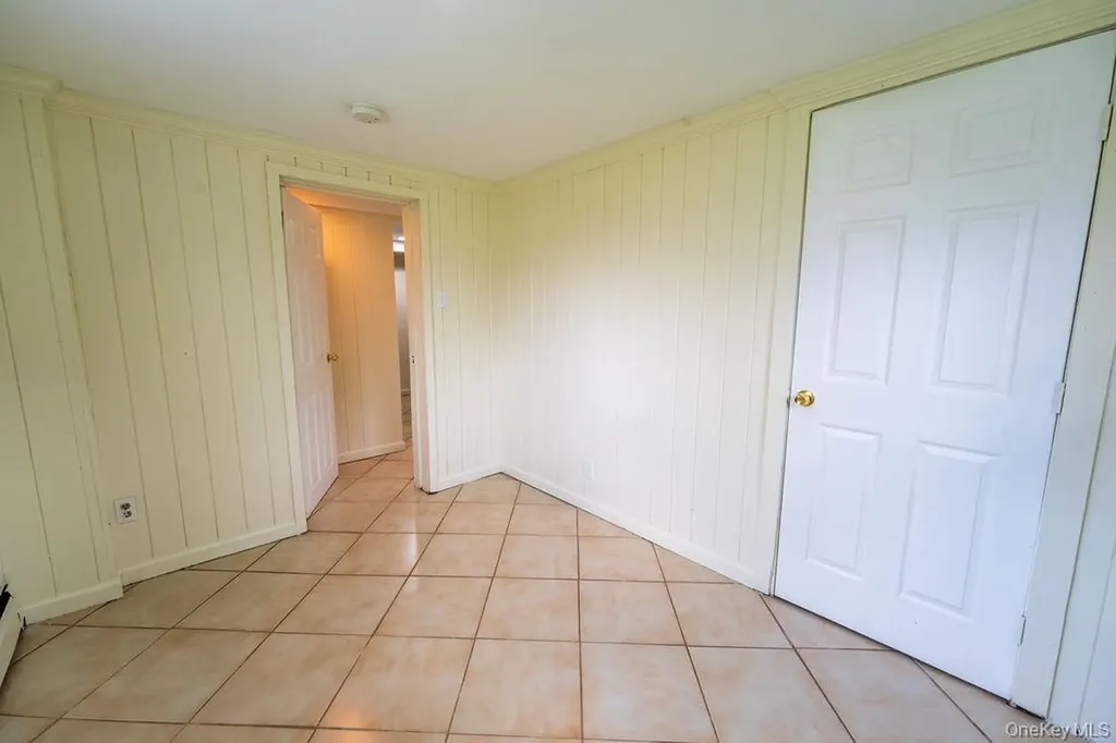 5 Idlewild Drive Poughkeepsie NY 12601