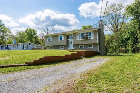 5 Idlewild Drive Poughkeepsie NY 12601