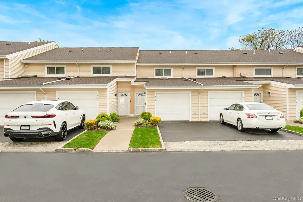 2355 Pershing Boulevard Baldwin NY 11510