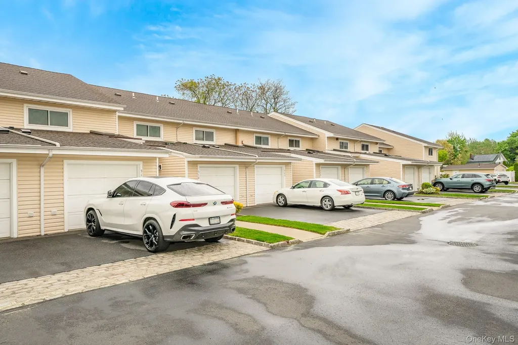 2355 Pershing Boulevard Baldwin NY 11510