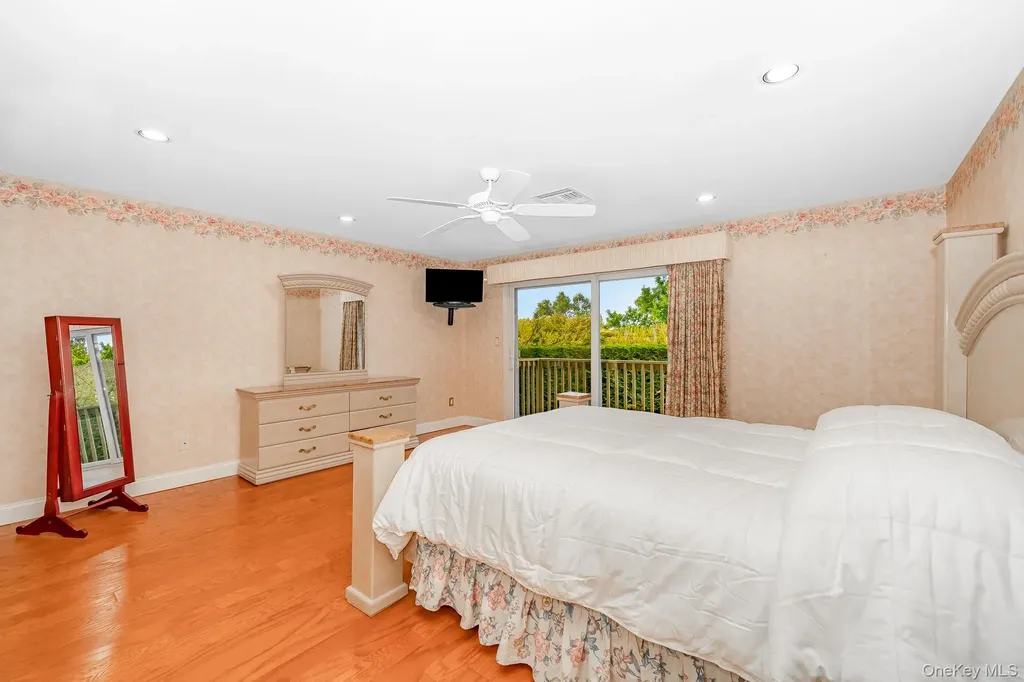 2355 Pershing Boulevard Baldwin NY 11510