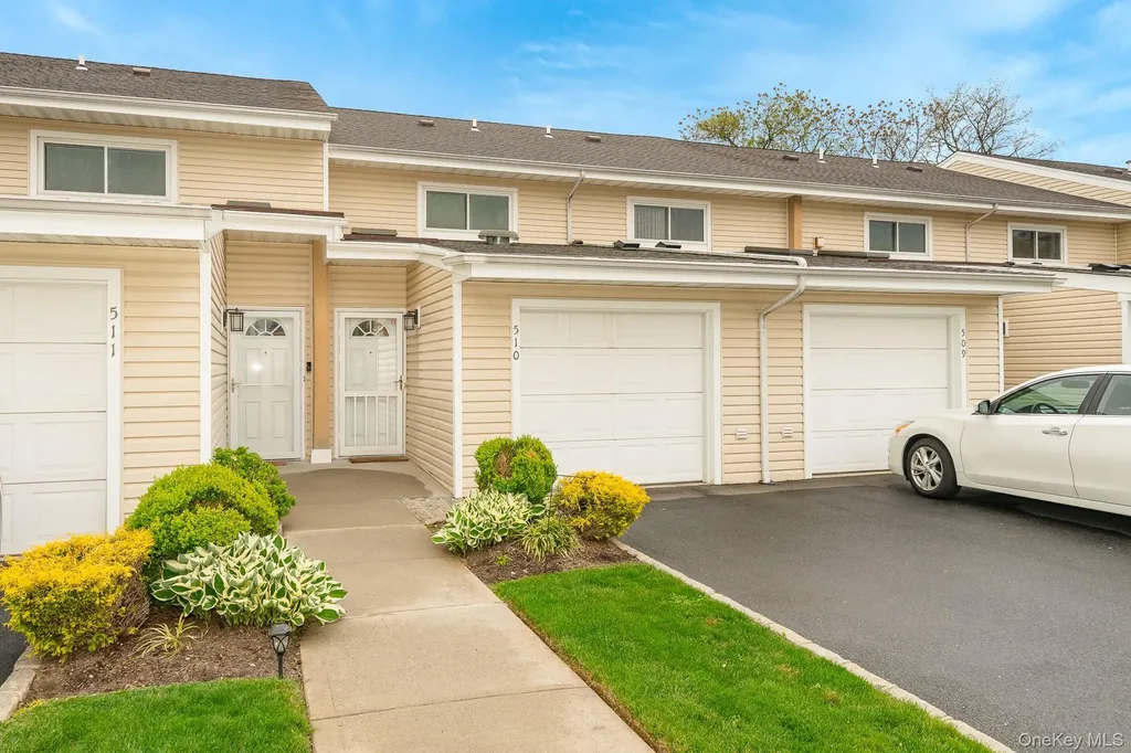 2355 Pershing Boulevard Baldwin NY 11510