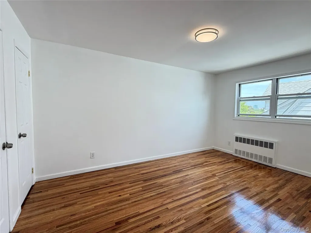 154-27 Horace Harding Expressway Flushing NY 11367