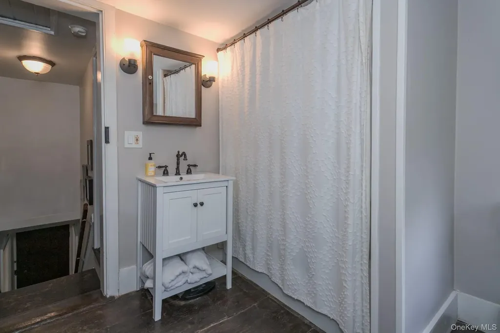 51 Mountainside Road Warwick NY 10990