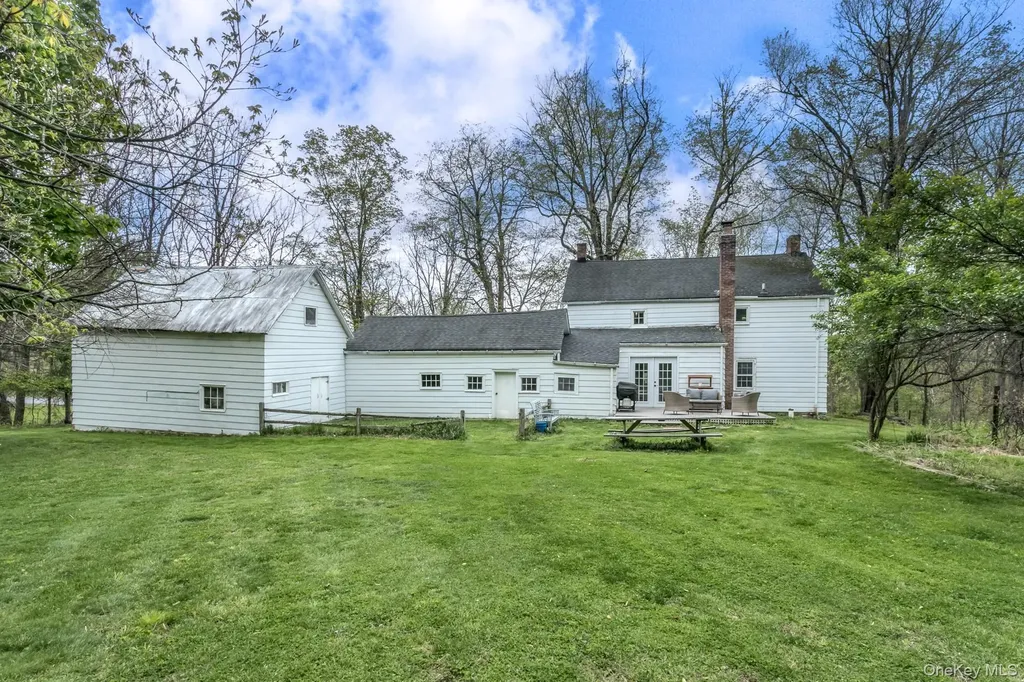 51 Mountainside Road Warwick NY 10990