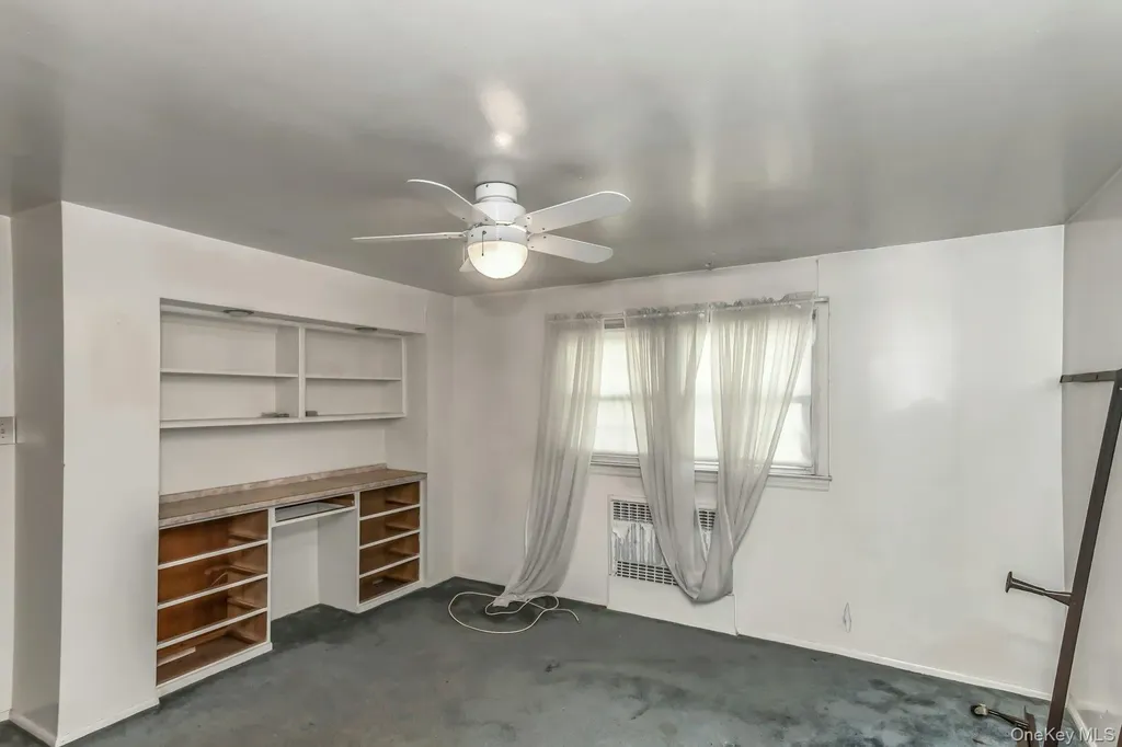 461 Madison Avenue West Hempstead NY 11552