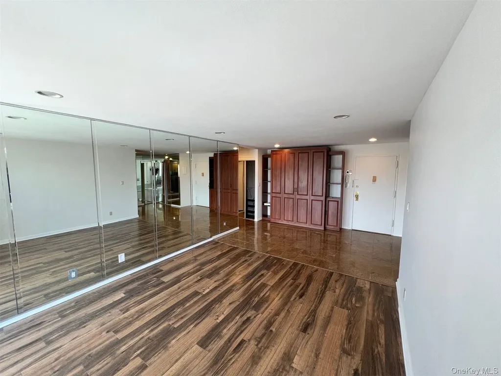 2 Richmond Road Lido Beach NY 11561