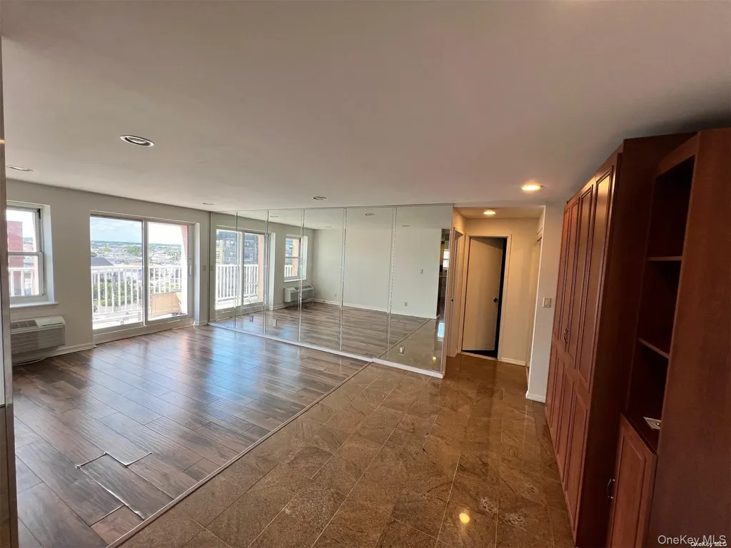 2 Richmond Road Lido Beach NY 11561