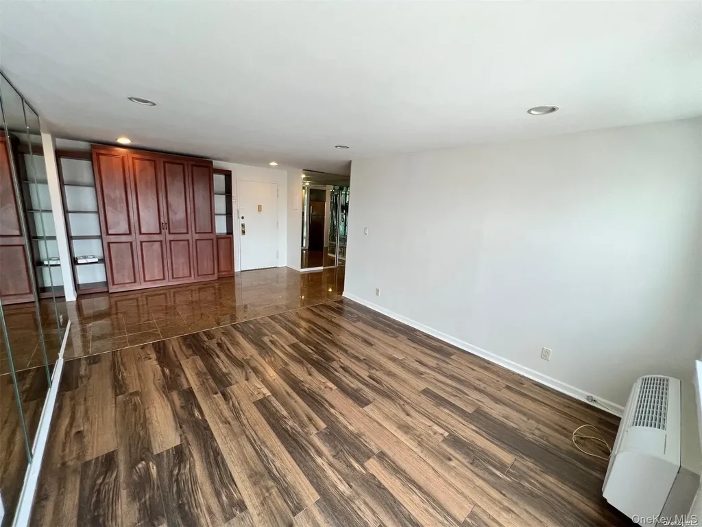 2 Richmond Road Lido Beach NY 11561