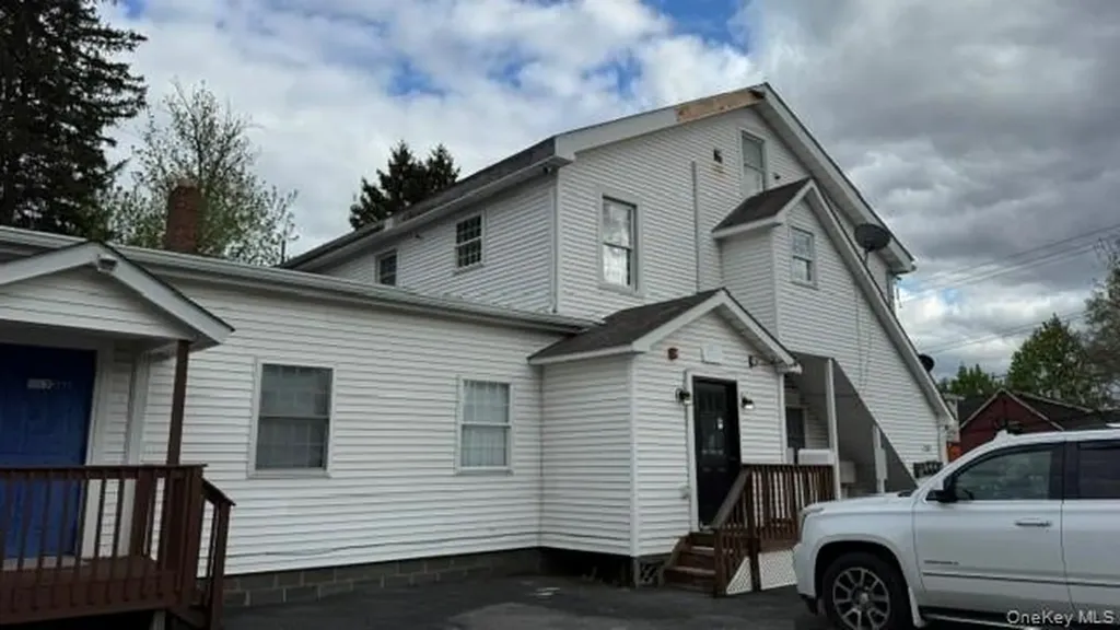371 E Main Street Middletown NY 10940