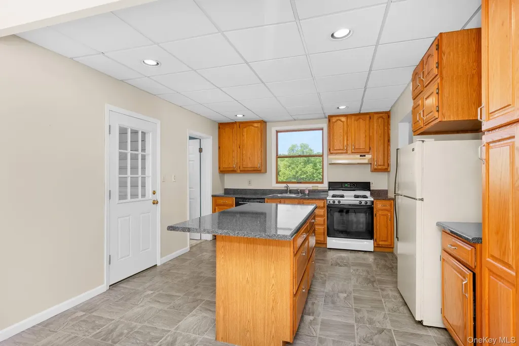 184 3rd Street Buchanan NY 10511