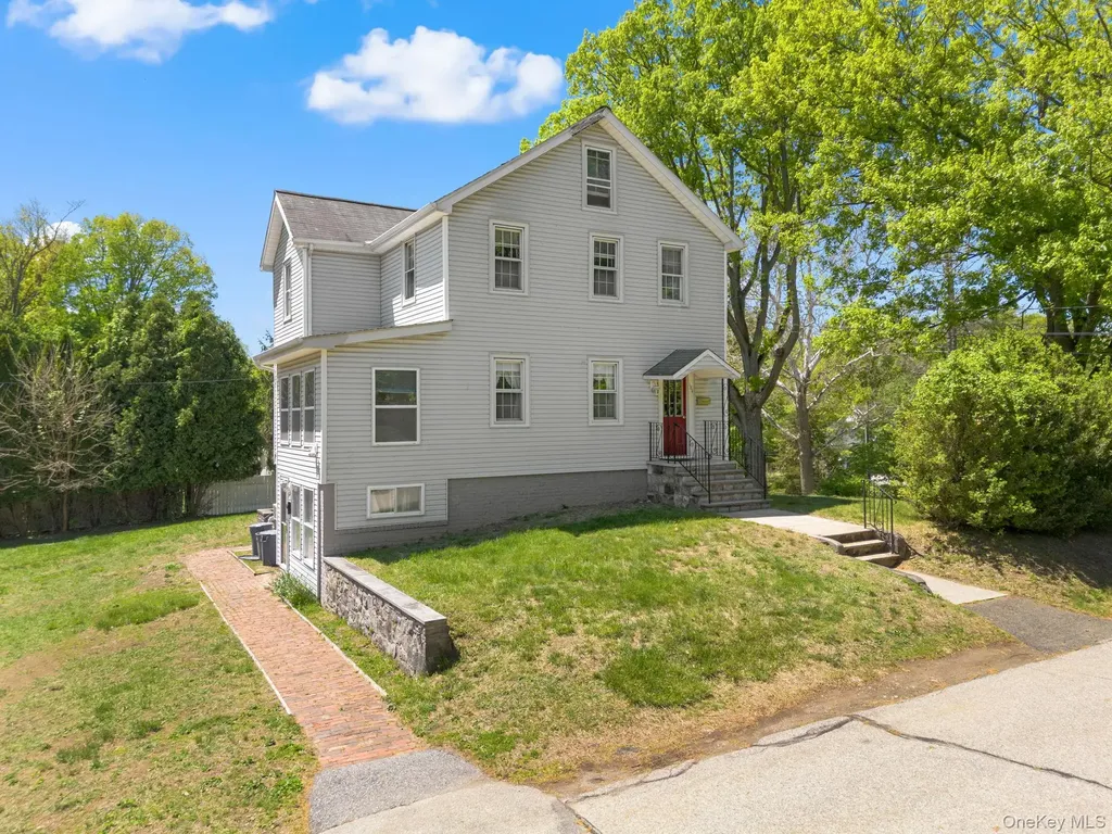 184 3rd Street Buchanan NY 10511