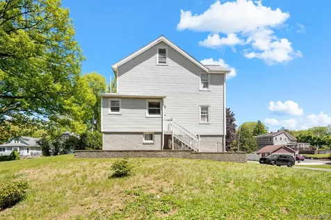 184 3RD Street Buchanan NY 10511