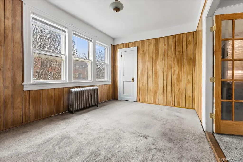 61-17A 165th Street Fresh Meadows NY 11365