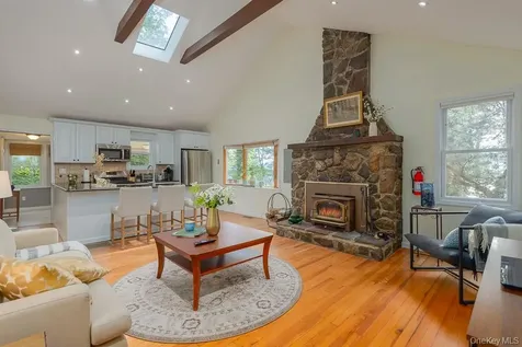 56 Bluff Avenue Greenwood Lake NY 10925