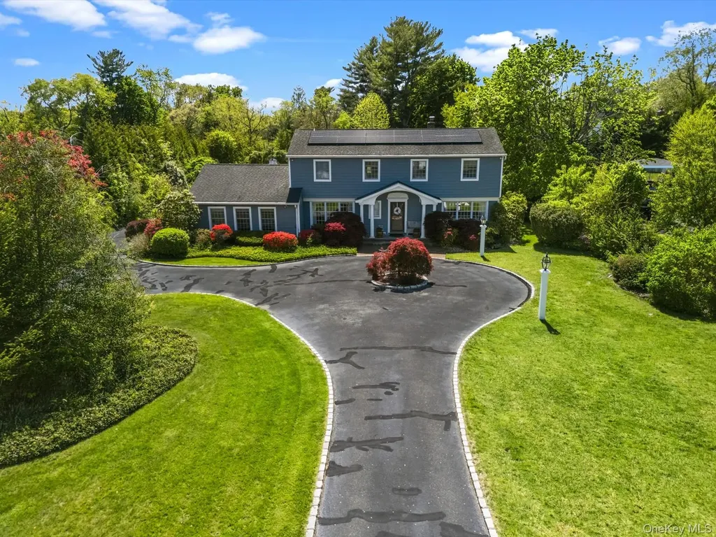199 Split Rock Road Syosset NY 11791