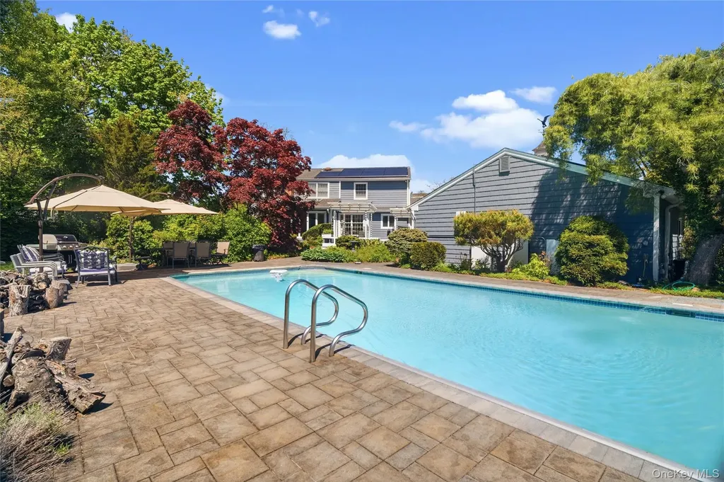199 Split Rock Road Syosset NY 11791