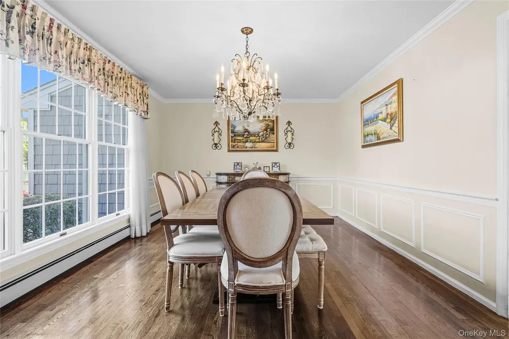 199 Split Rock Road Syosset NY 11791