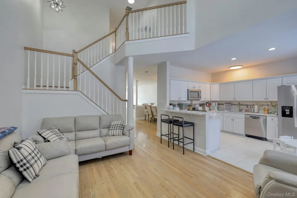 24 Barr Lane Monroe NY 10950