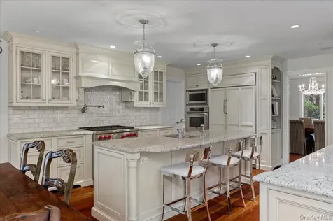 8 Far Hill Lane Pleasantville NY 10570
