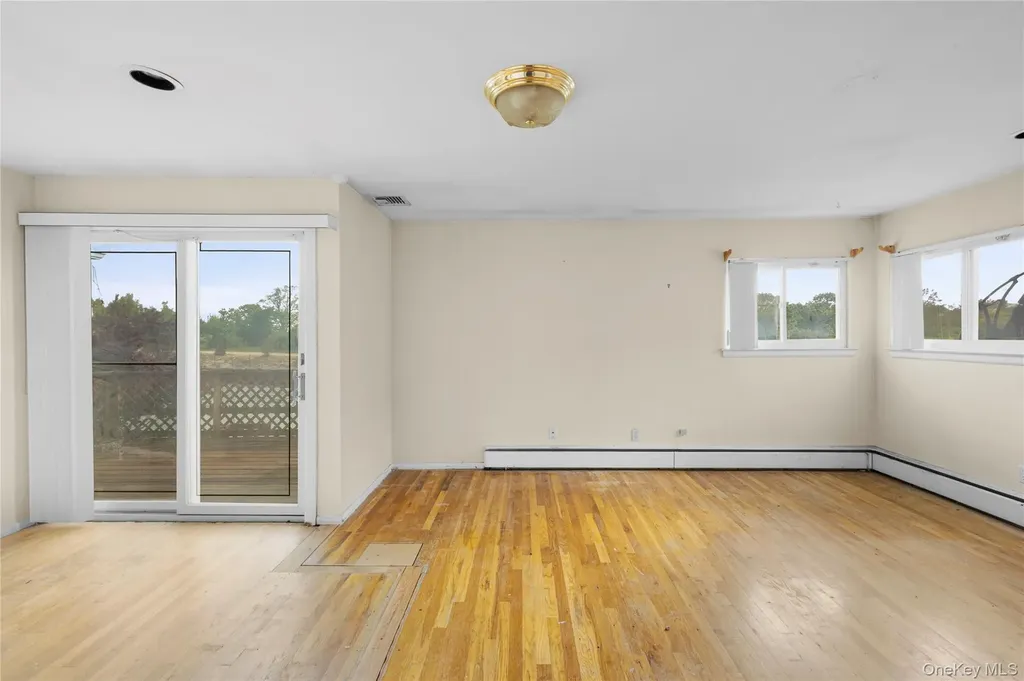 3386 Bertha Drive Baldwin NY 11510