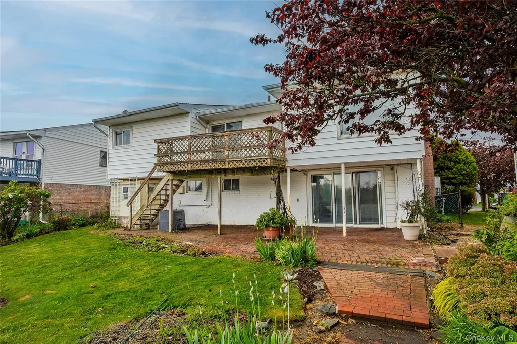 3386 Bertha Drive Baldwin NY 11510