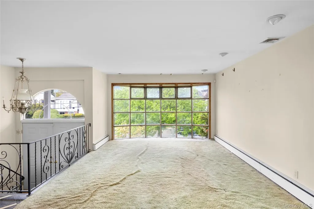 3386 Bertha Drive Baldwin NY 11510