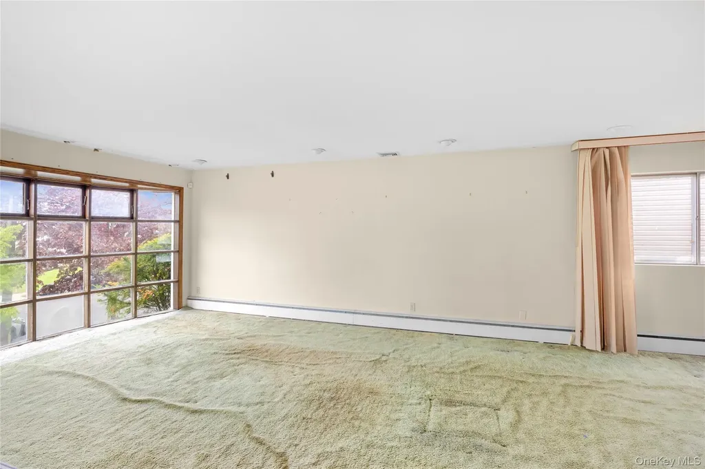 3386 Bertha Drive Baldwin NY 11510