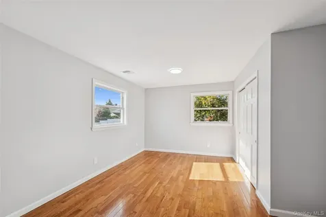244 Water Lane S Wantagh NY 11793