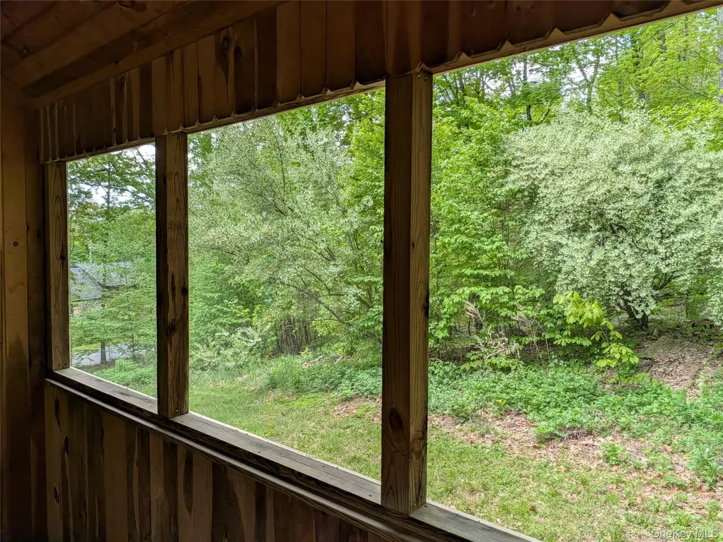 513 S Mountain Road Gardiner NY 12525