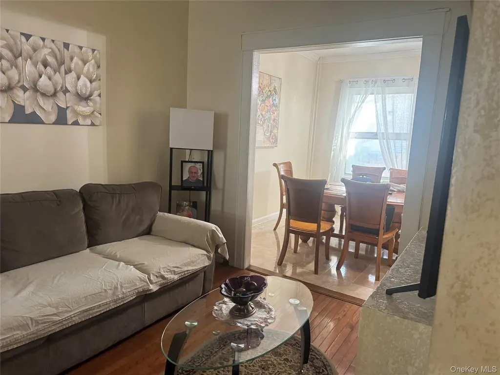 8058 88th Road Woodhaven NY 11421