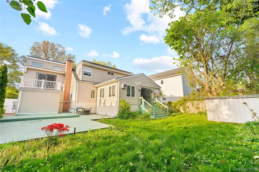 554 Grant Avenue West Hempstead NY 11552