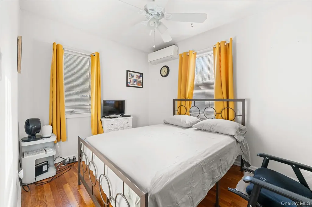 554 Grant Avenue West Hempstead NY 11552