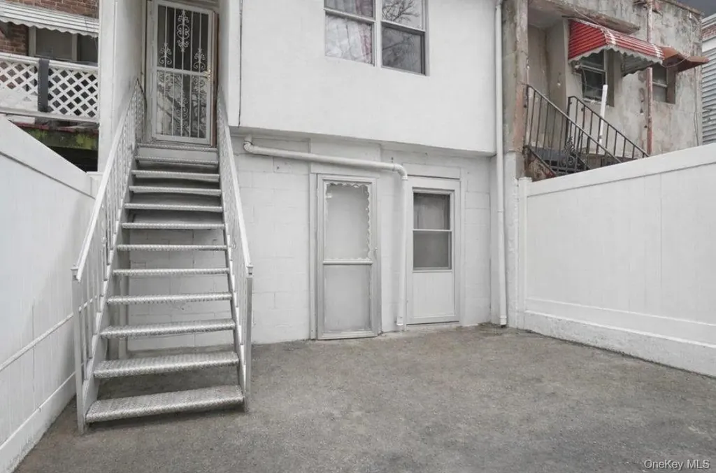 1029 Wheeler Avenue Bronx NY 10472
