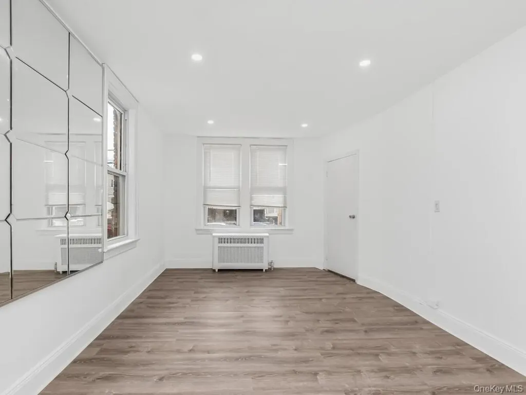 1062 Calhoun Avenue Bronx NY 10465