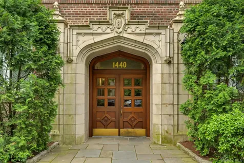 1440 Midland Avenue Bronxville NY 10708
