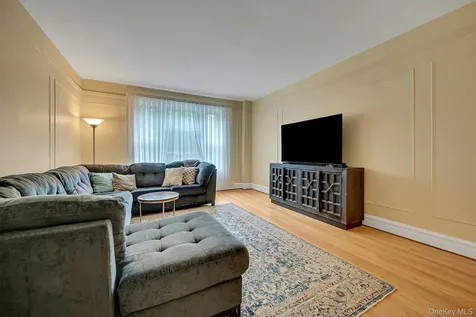 1440 Midland Avenue Bronxville NY 10708