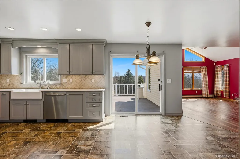 462 Ridge Road Campbell Hall NY 10916