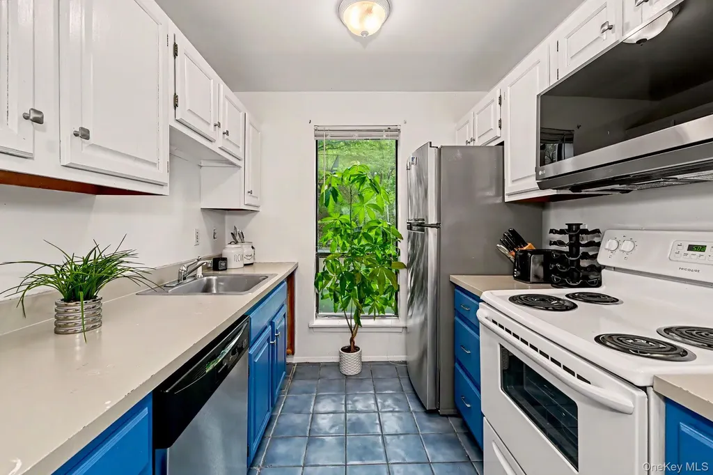 492 N Broadway White Plains NY 10603