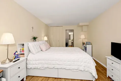 492 N Broadway White Plains NY 10603