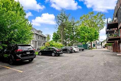 492 N Broadway White Plains NY 10603