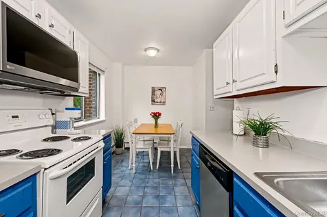 492 N Broadway White Plains NY 10603