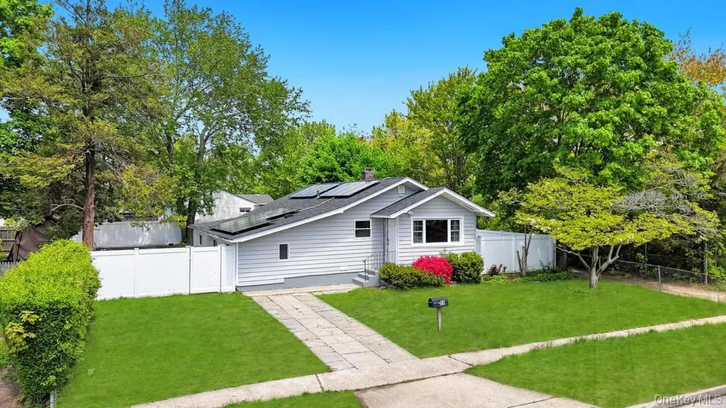 59 E Elm Street Central Islip NY 11722