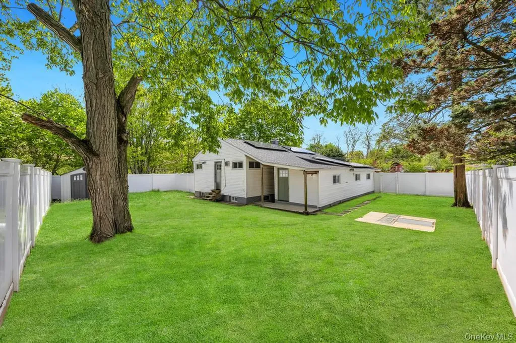 59 E Elm Street Central Islip NY 11722