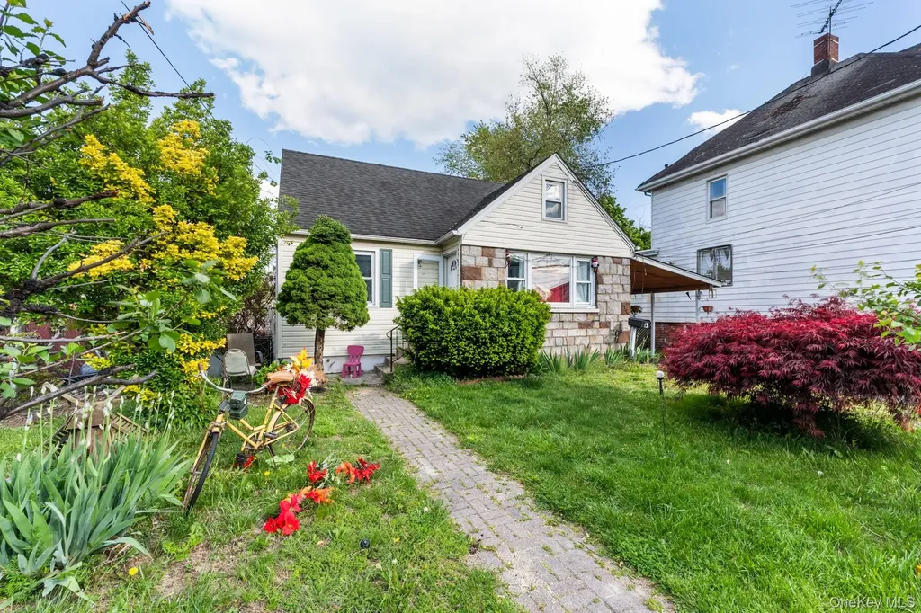 13 Westside Avenue Haverstraw NY 10927